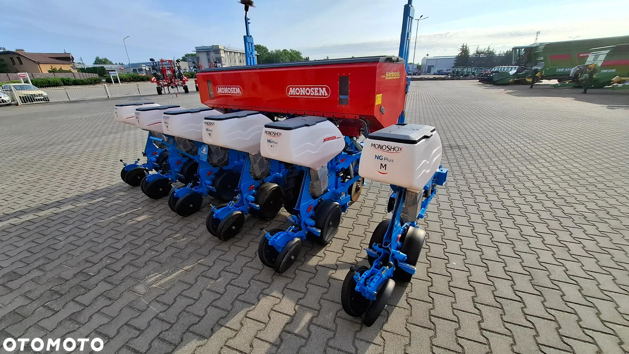 Monosem Siewnik punktowy 6-rzędowy NG PLUS M Monoshox - 15