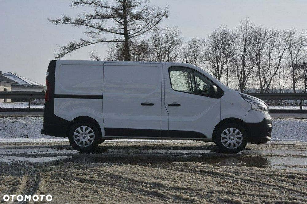 Renault Trafic - 11