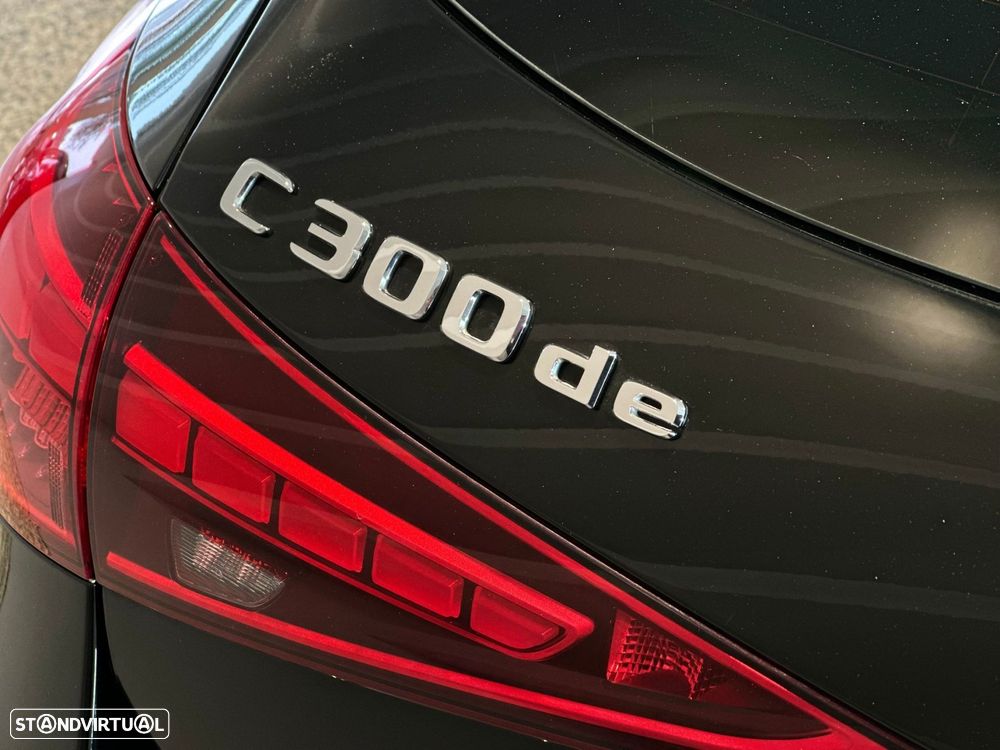 Mercedes-Benz C 300 de AMG Line - 37