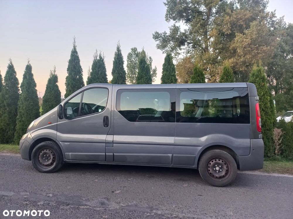 Opel Vivaro - 6