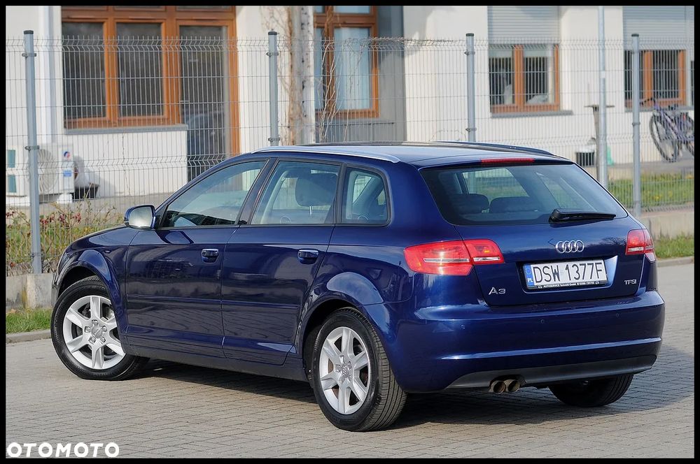 Audi A3 Sportback - 16