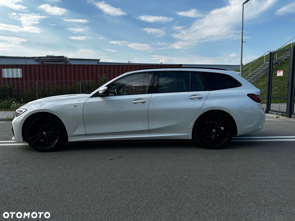 BMW Seria 3 320d xDrive M Sport - 5