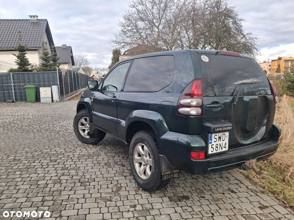 Toyota Land Cruiser - 13