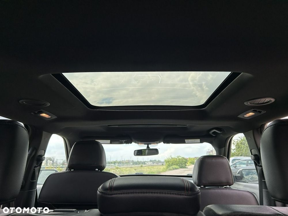 Ford Explorer - 15