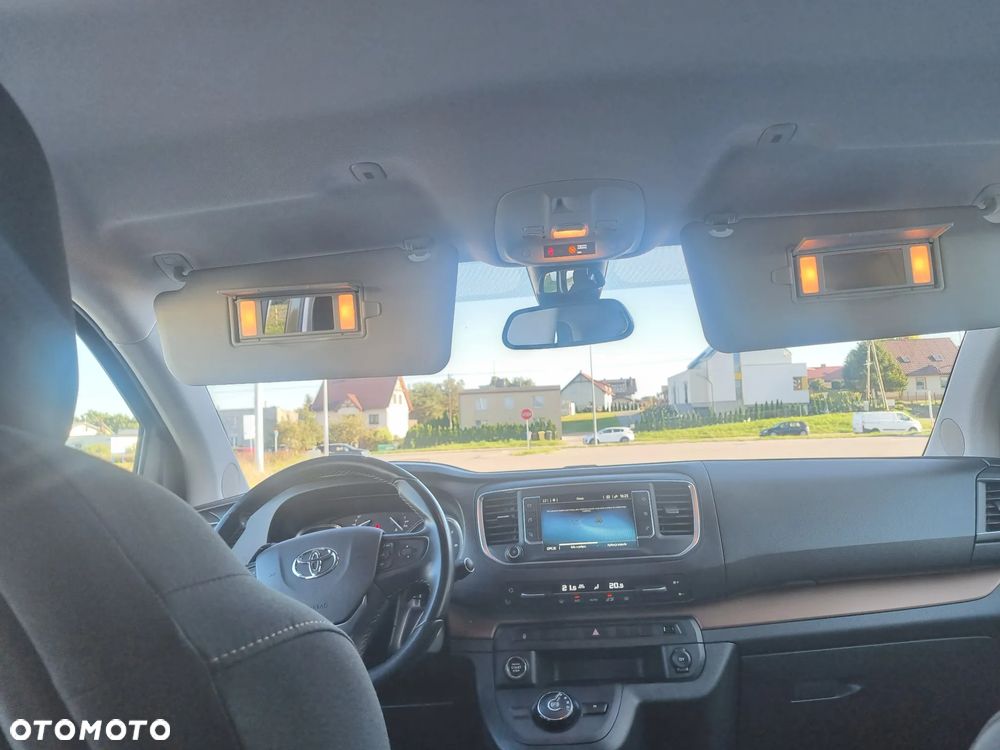 Toyota Proace Verso 2.0 D4-D Medium Family - 17