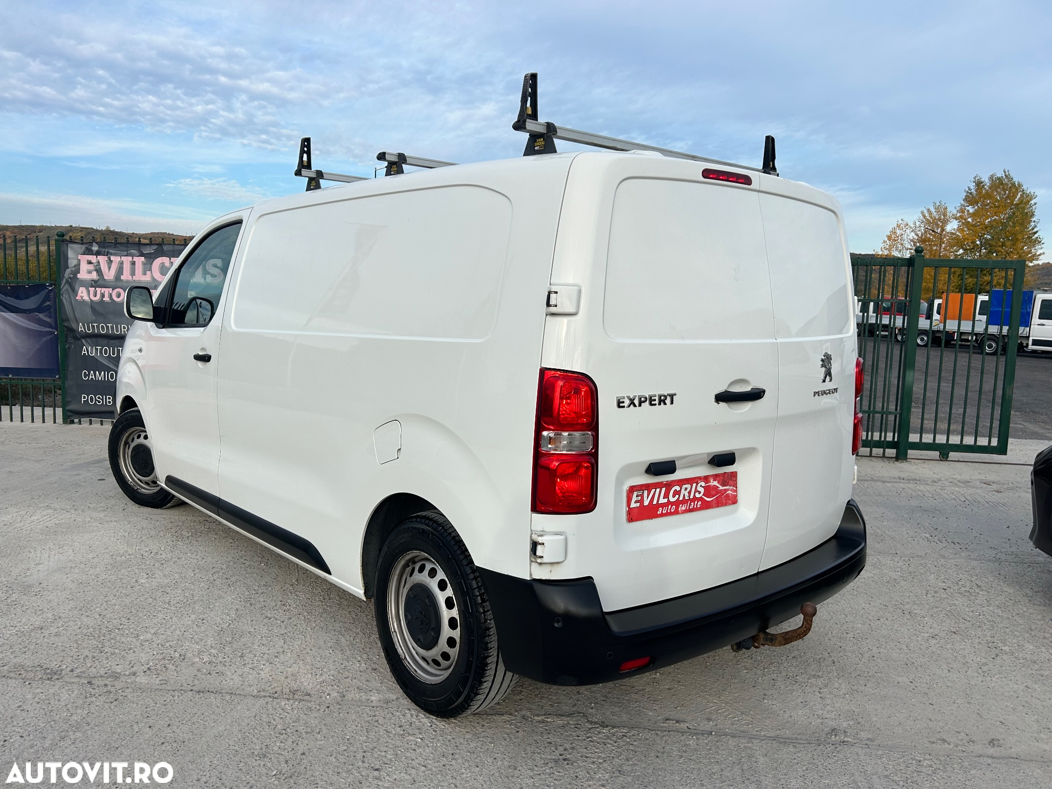 Peugeot Expert L2H1 - 2