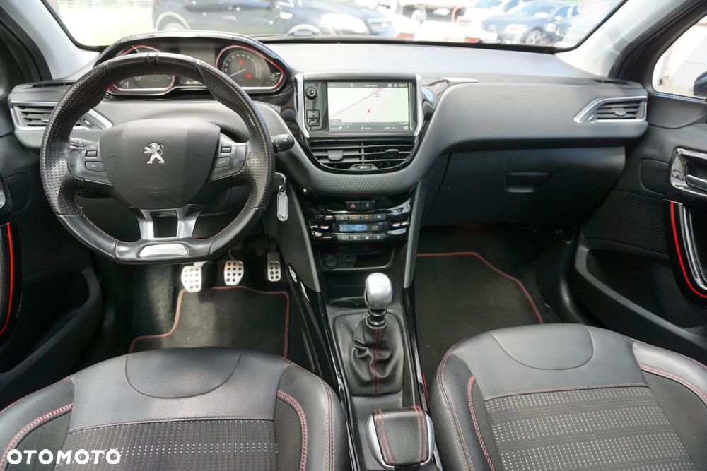 Peugeot 2008 PureTech 130 Stop&Start GT-Line Edition - 15