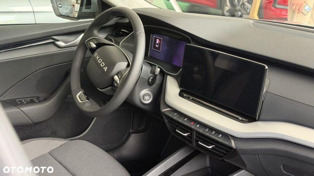 Skoda Octavia 2.0 TDI Edition 130 Selection DSG - 39