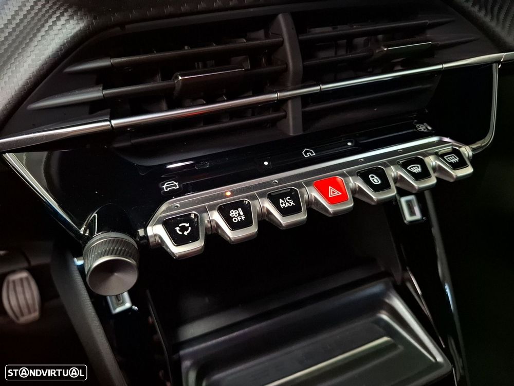 Peugeot 2008 1.2 PureTech Allure - 17