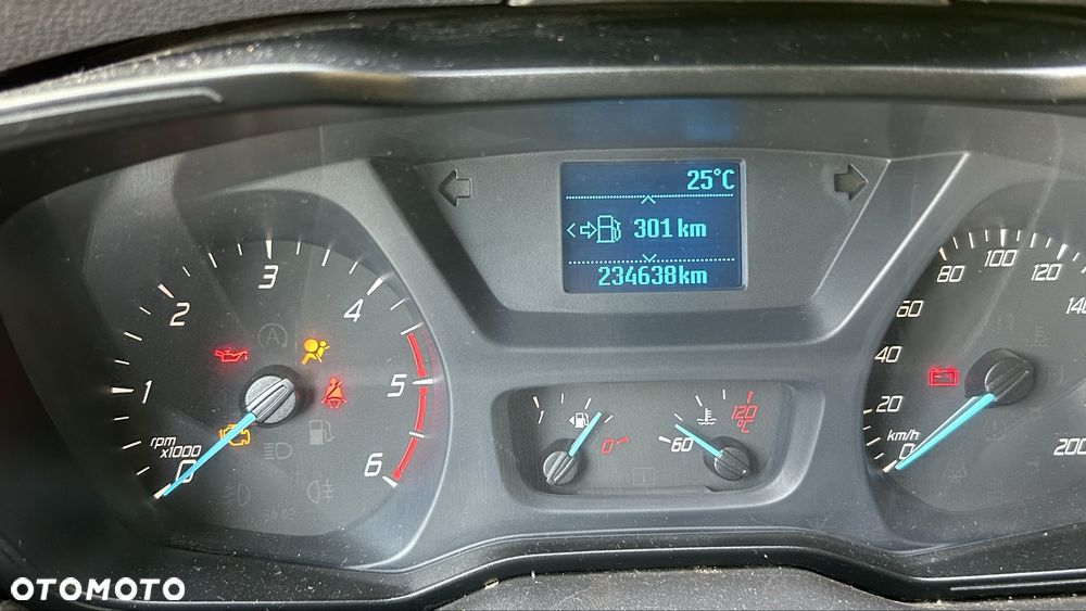 Ford Transit - 5