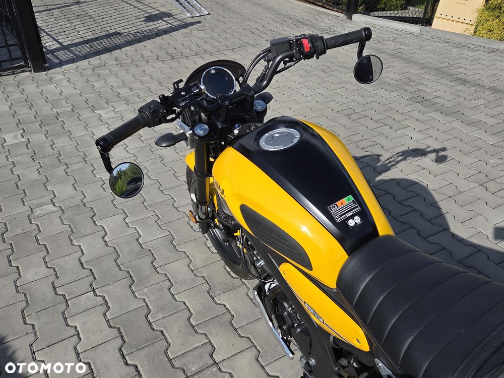 Yamaha XSR - 16