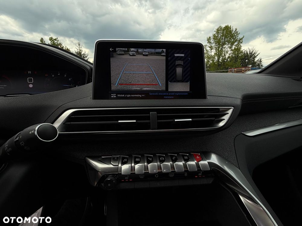 Peugeot 3008 1.6 PureTech GPF GT Line S&S EAT8 - 33