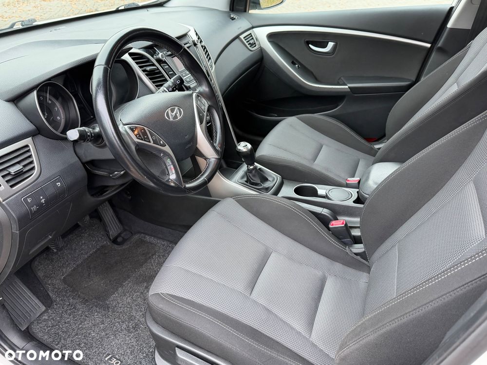 Hyundai i30 1.4 Premium - 8