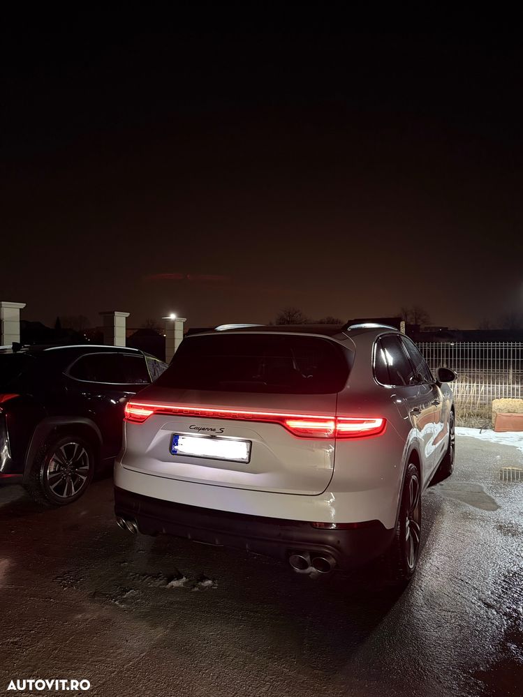 Porsche Cayenne - 17