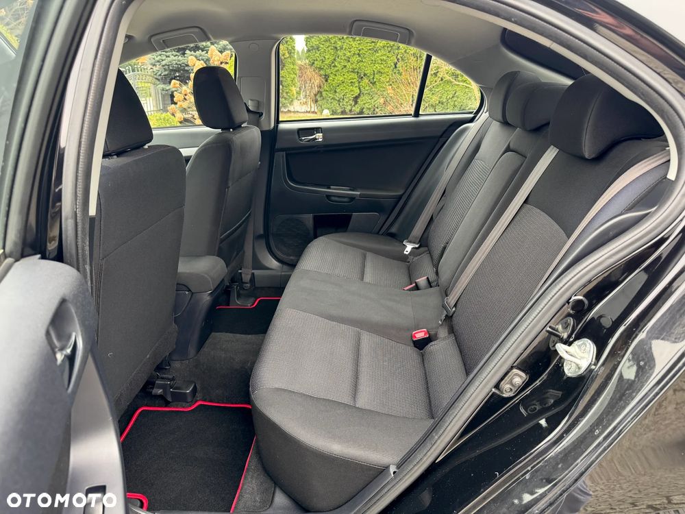 Mitsubishi Lancer 1.8 DI-D+ ClearTec Intense - 30