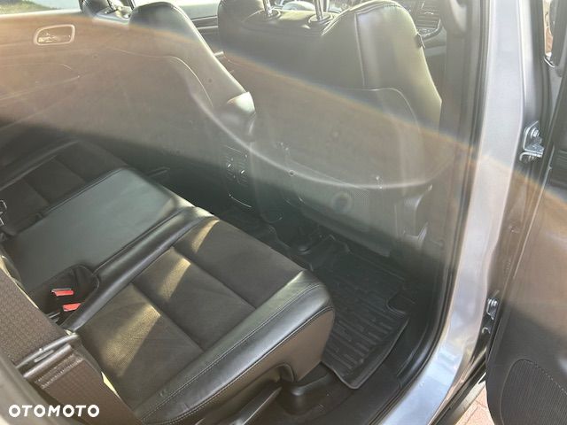 Jeep Grand Cherokee - 14