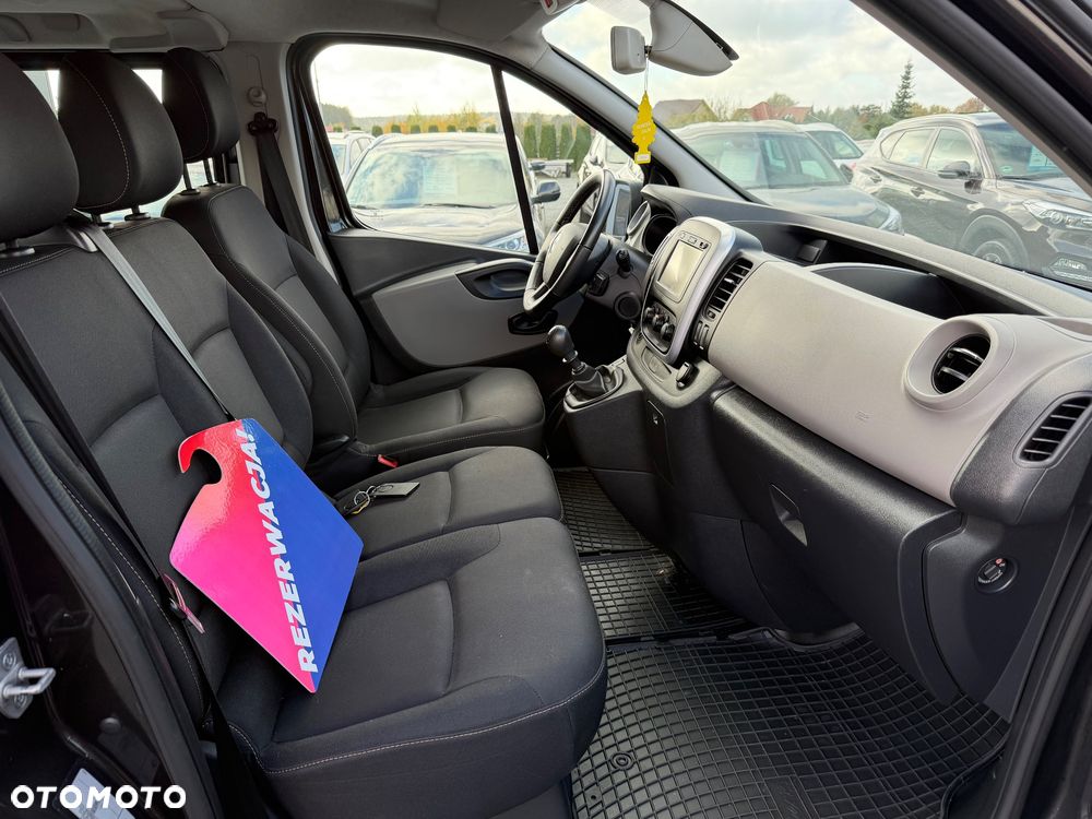 Renault Trafic - 12