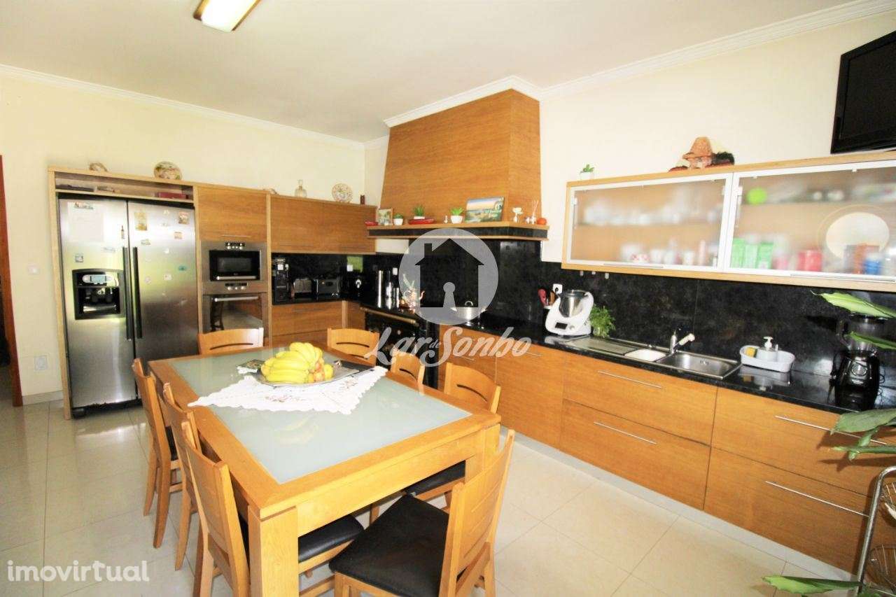 Moradia M4 com terreno de 7.000m2 em Balazar, Póvoa de Varzim - Grande imagem: 3/17