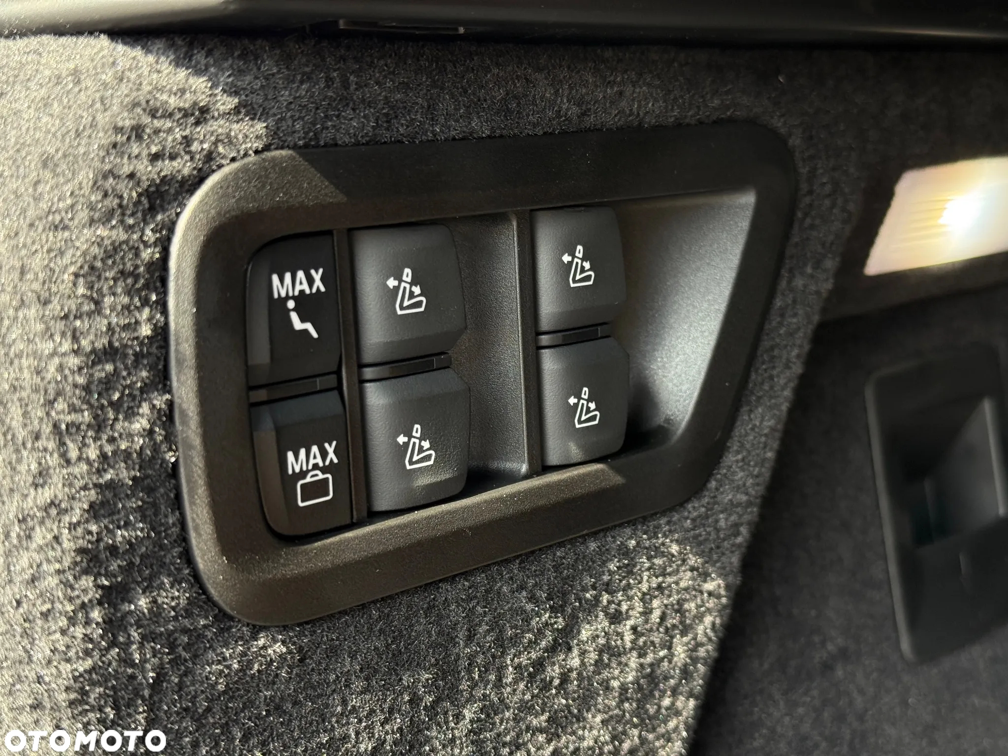 BMW X7 - 33