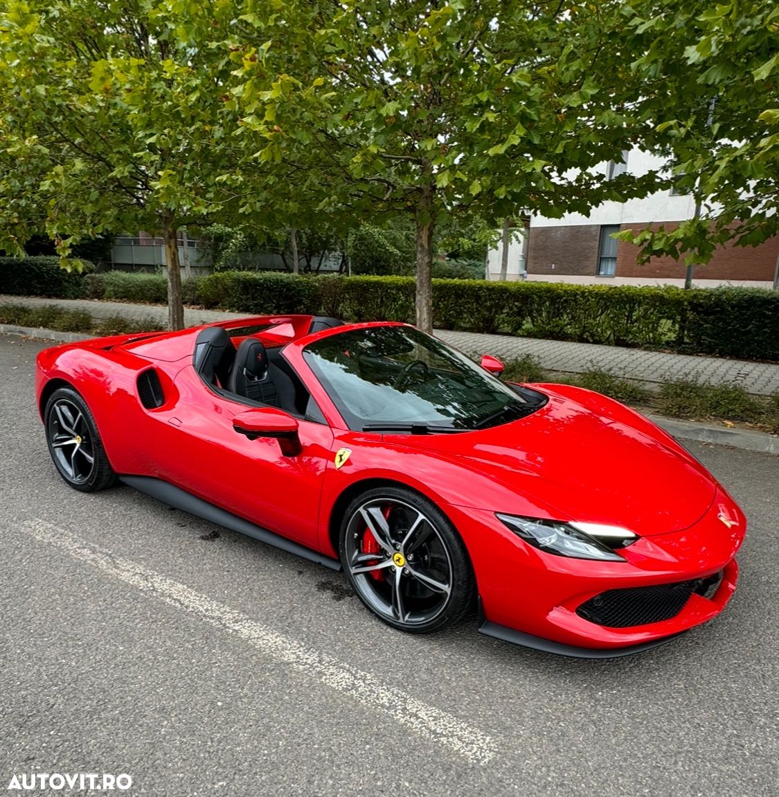 Ferrari 296 GTS - 1