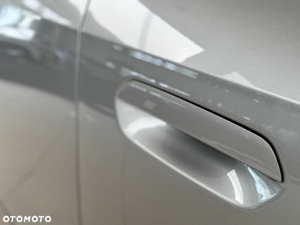 BMW iX1 eDrive20 66.5kWh M Sport Edition - 12