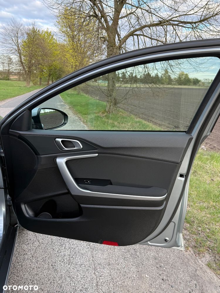 Kia XCeed 1.5 T-GDI M DCT - 16