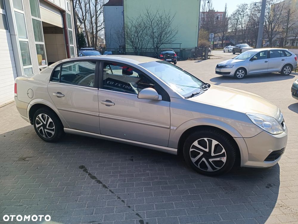 Opel Vectra 1.9 CDTI - 8