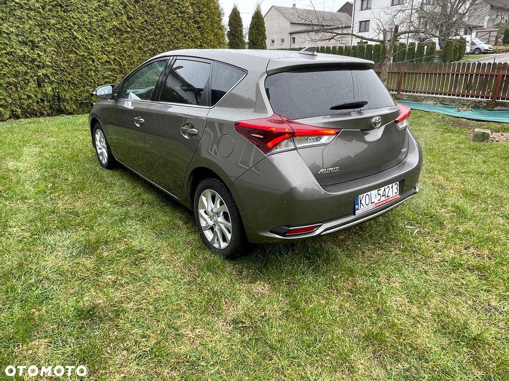 Toyota Auris 1.2 Turbo Comfort - 10