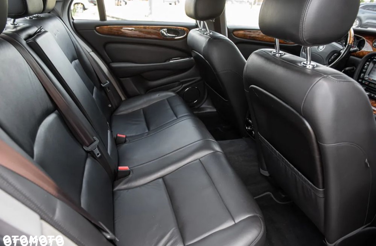 Jaguar XJR 4.2 - 31