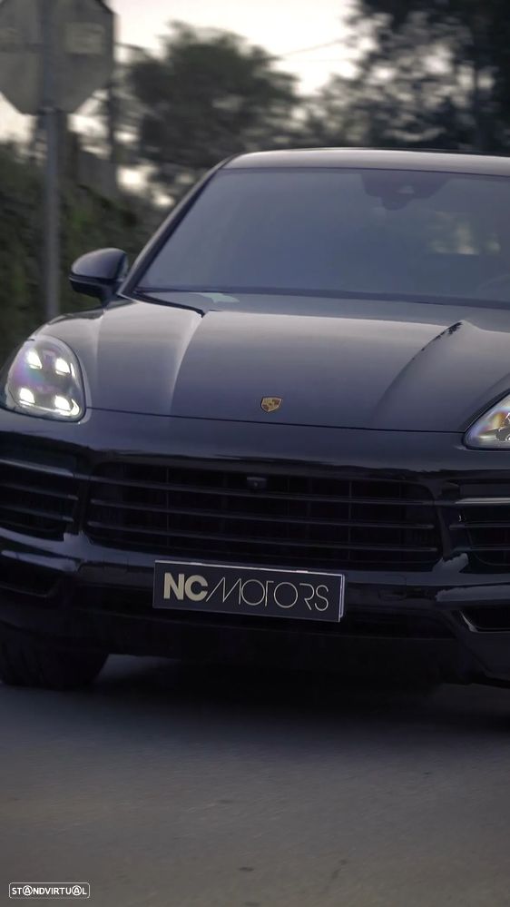 Porsche Cayenne Coupé E-Hybrid Tiptronic S Platinum Edition - 29