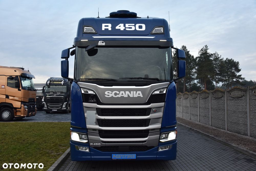 Scania R450 3-OSIOWA / OŚ SKRĘTNA / FIRANA 8.2M / 20 EUROPALET/ NAVI / SKÓRY / RETARDER / KLIMA POSTOJOWA / CAŁA NA PODUSZKACH / WINDA DHOLLANDIA/ AUTOMAT / STAN IDEALNY !! - 3