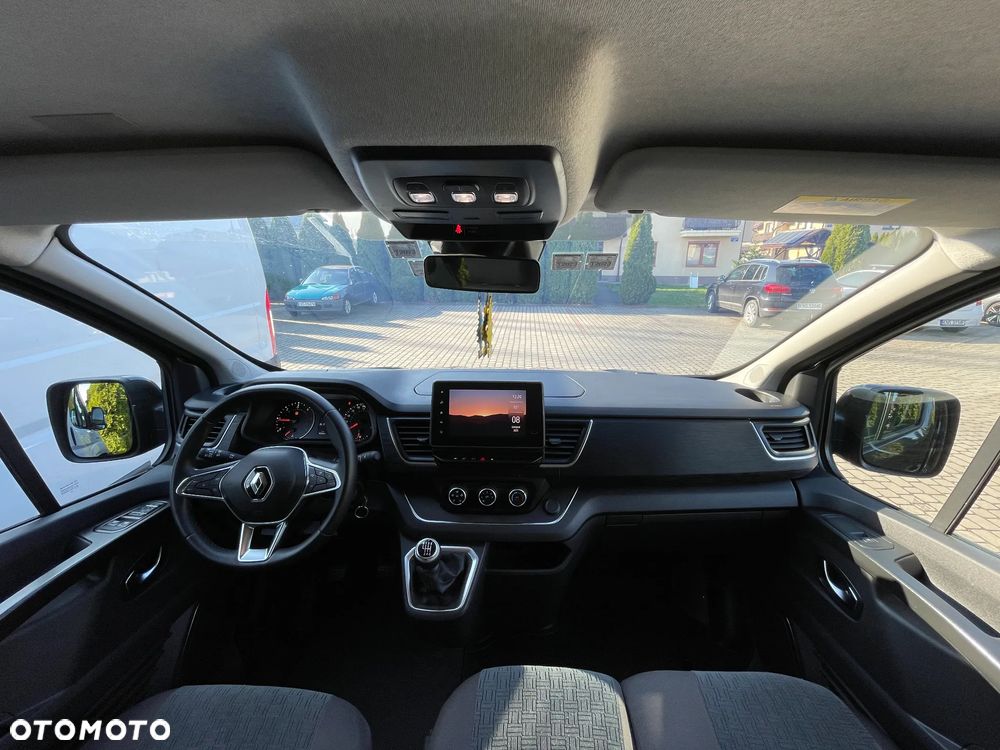Renault Trafic - 17