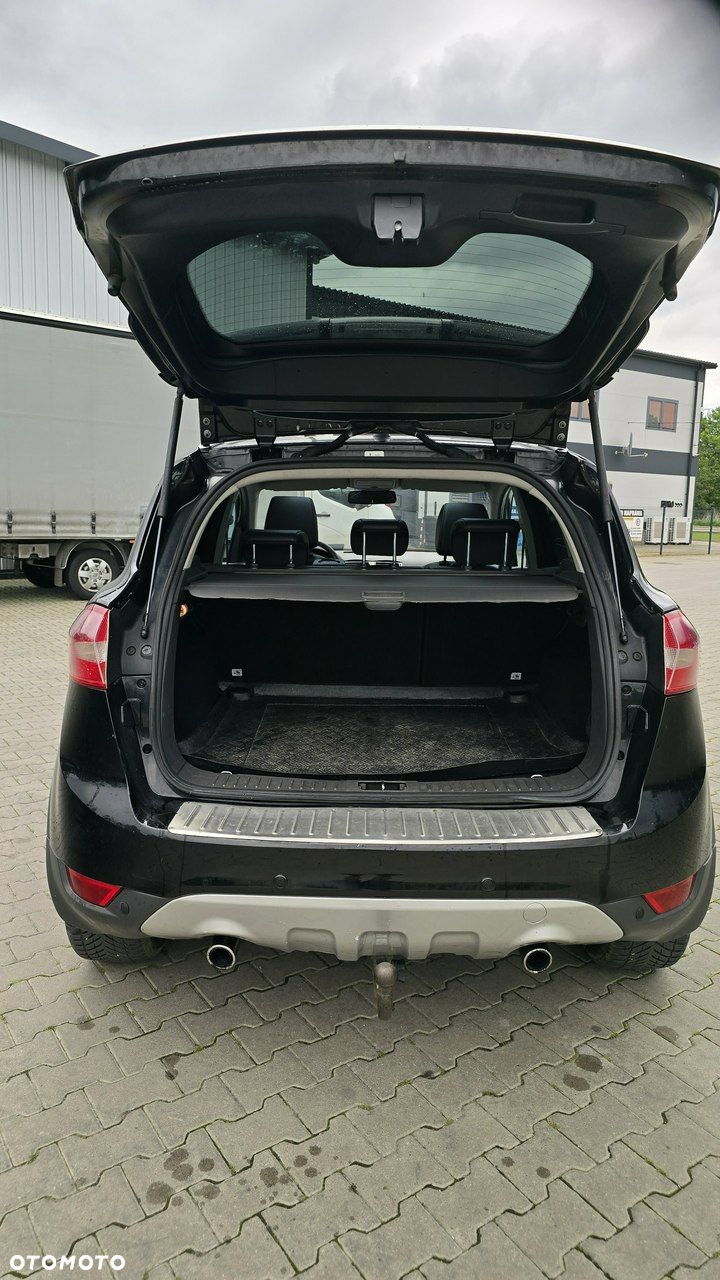 Ford Kuga - 10