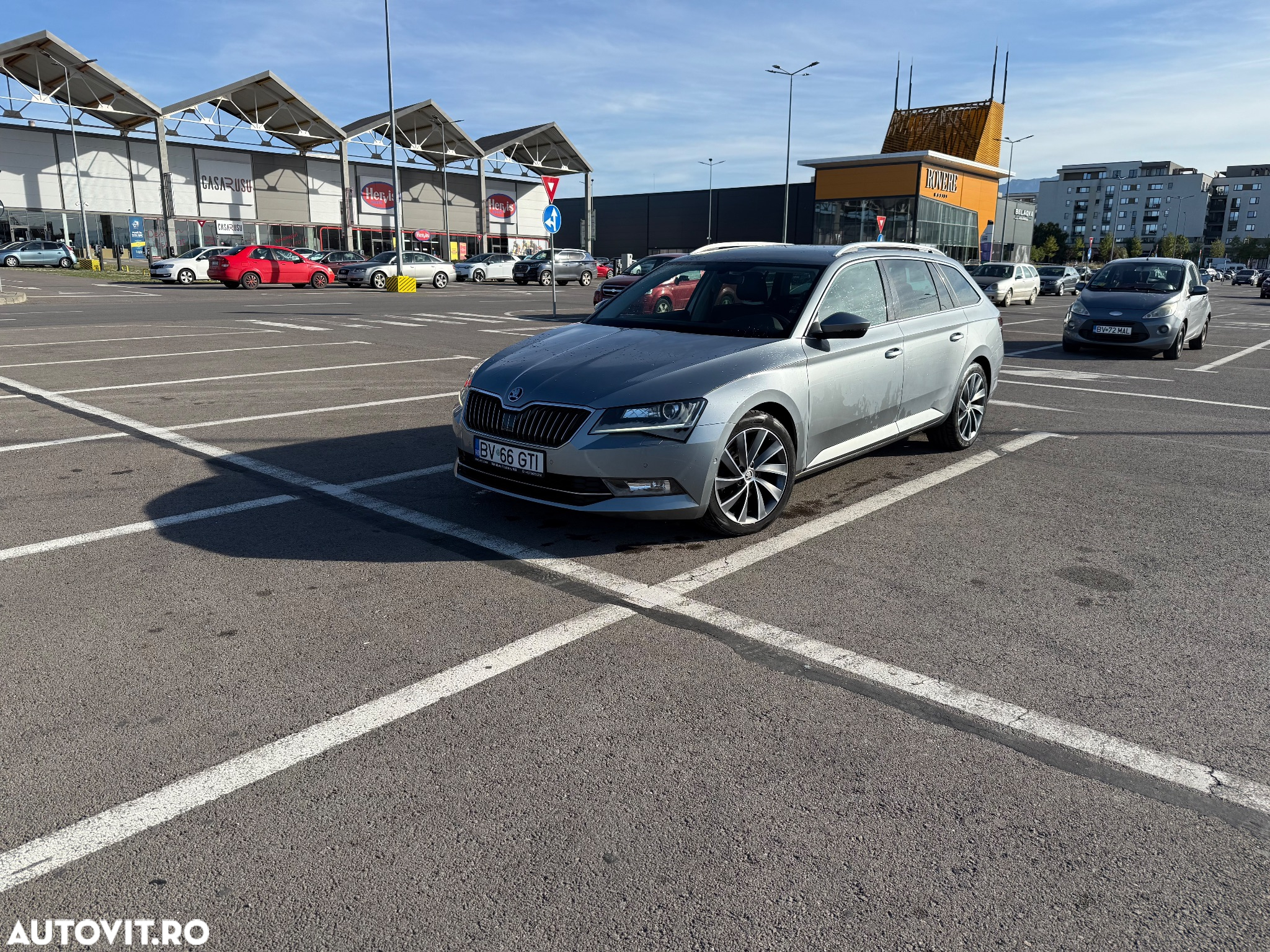 Skoda Superb Combi 1.6 TDI Active - 2