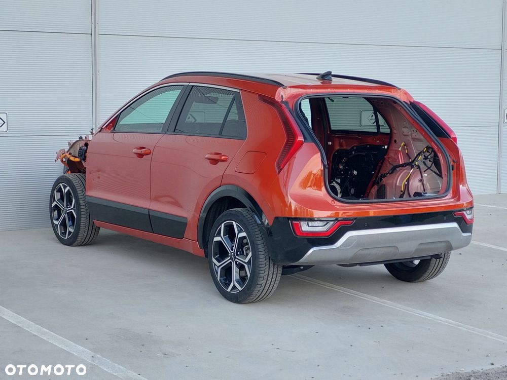 KIA NIRO II HYBRYDA 2023-2028 Cwiartka, dach, dupa, tyl, blotnik - 25