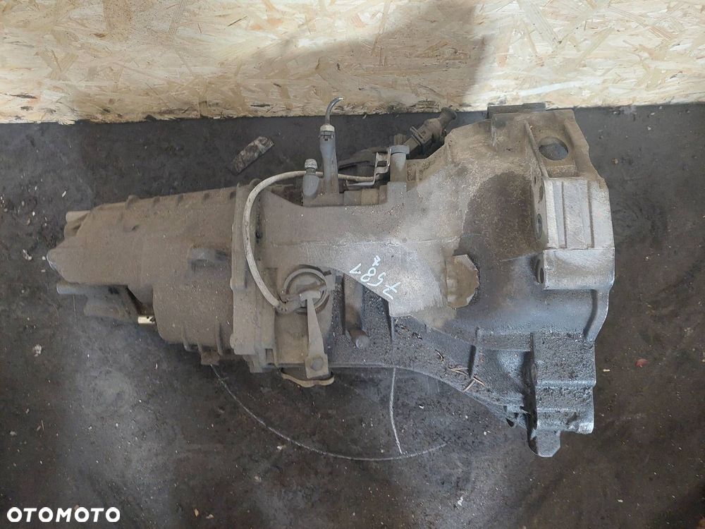 SKRZYNIA BIEGÓW AUDI A6 C5 1.8 T MANUAL 5 BIEGÓW OŚKA EHV - 6
