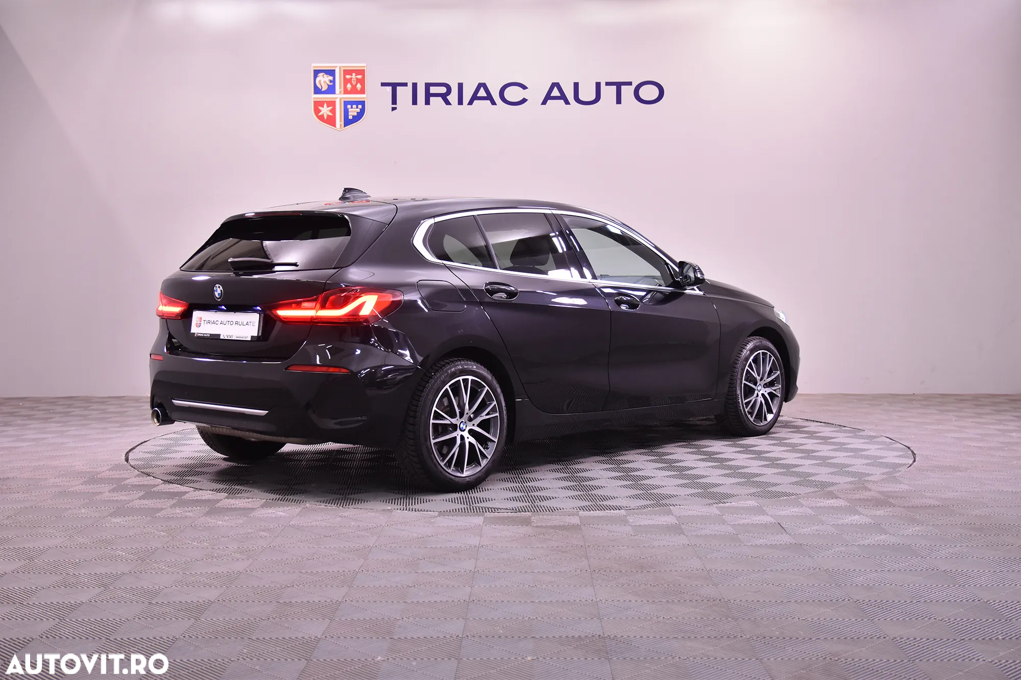 BMW Seria 1 118i Aut. - 5