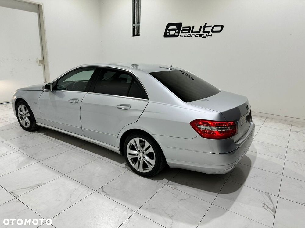 Mercedes-Benz Klasa E - 5