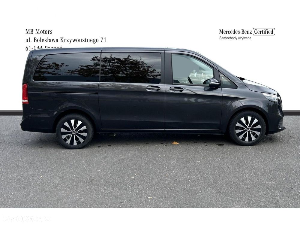 Mercedes-Benz Klasa V - 6