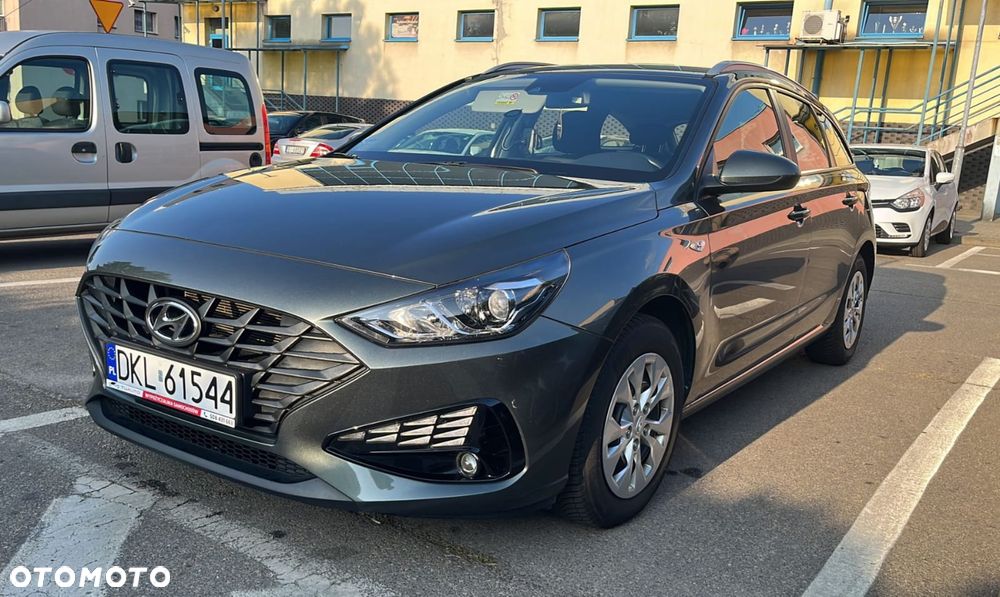 Hyundai i30 1.5 DPI Classic + - 1