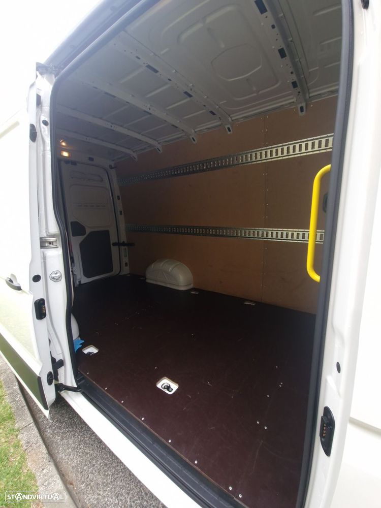 VW Crafter3520TDIL3H3MedioTectoAlto - 16