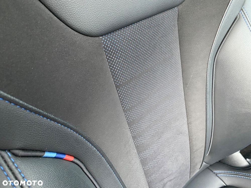 BMW Seria 3 318i M Sport - 21