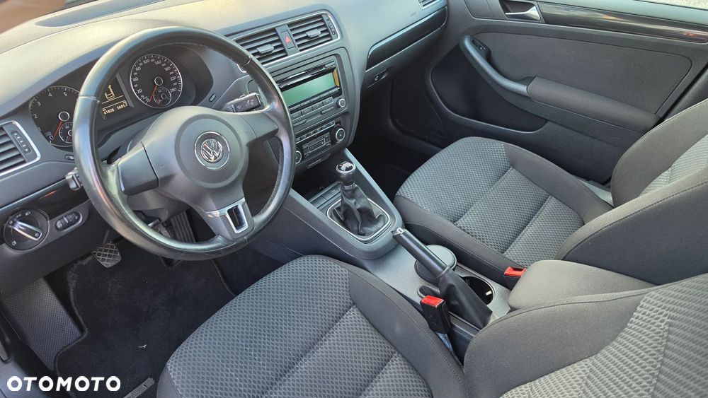 Volkswagen Jetta 1.2 TSI Comfortline Perfectline - 22