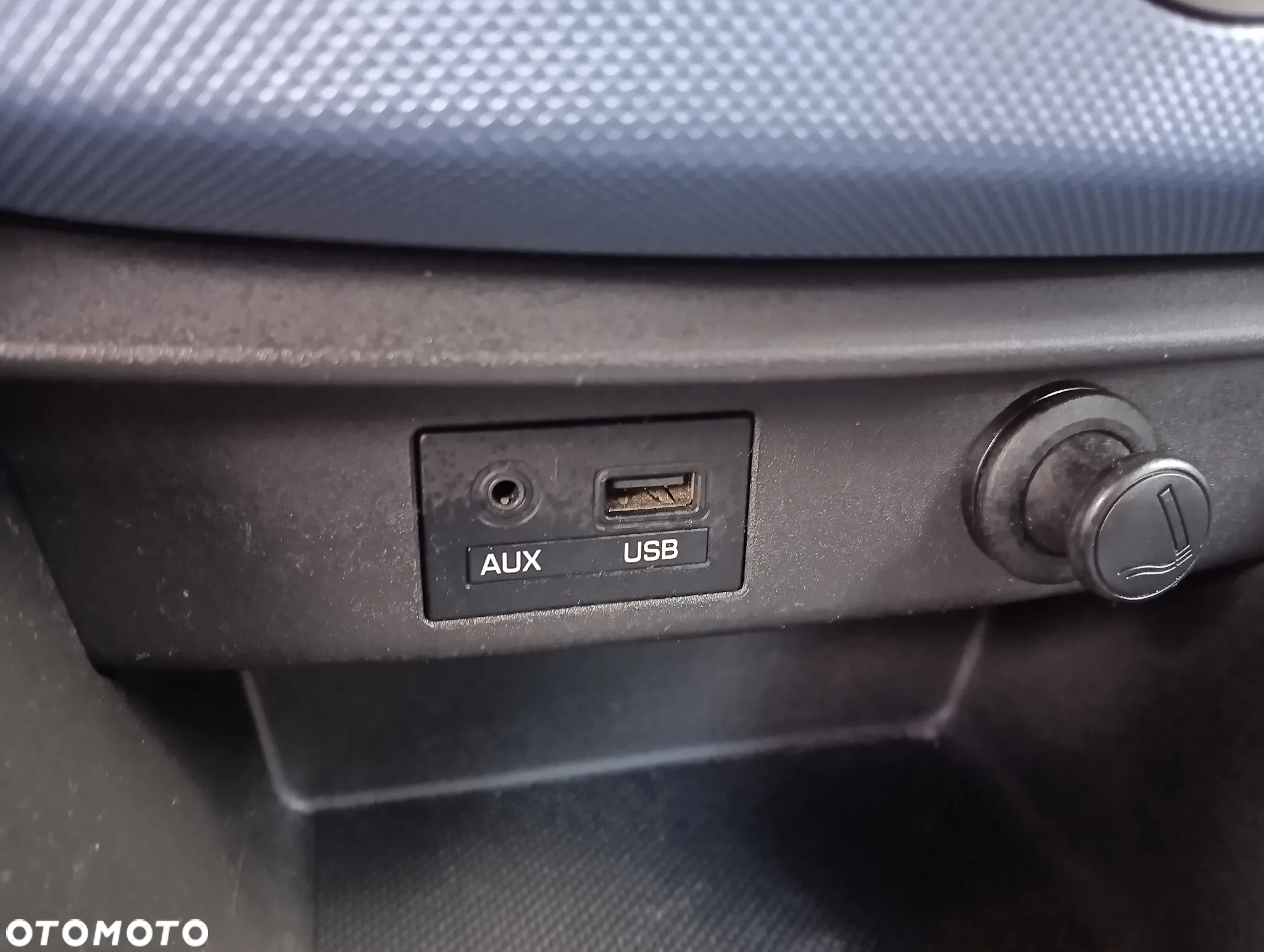 Hyundai i10 1.0 Intro Edition - 34