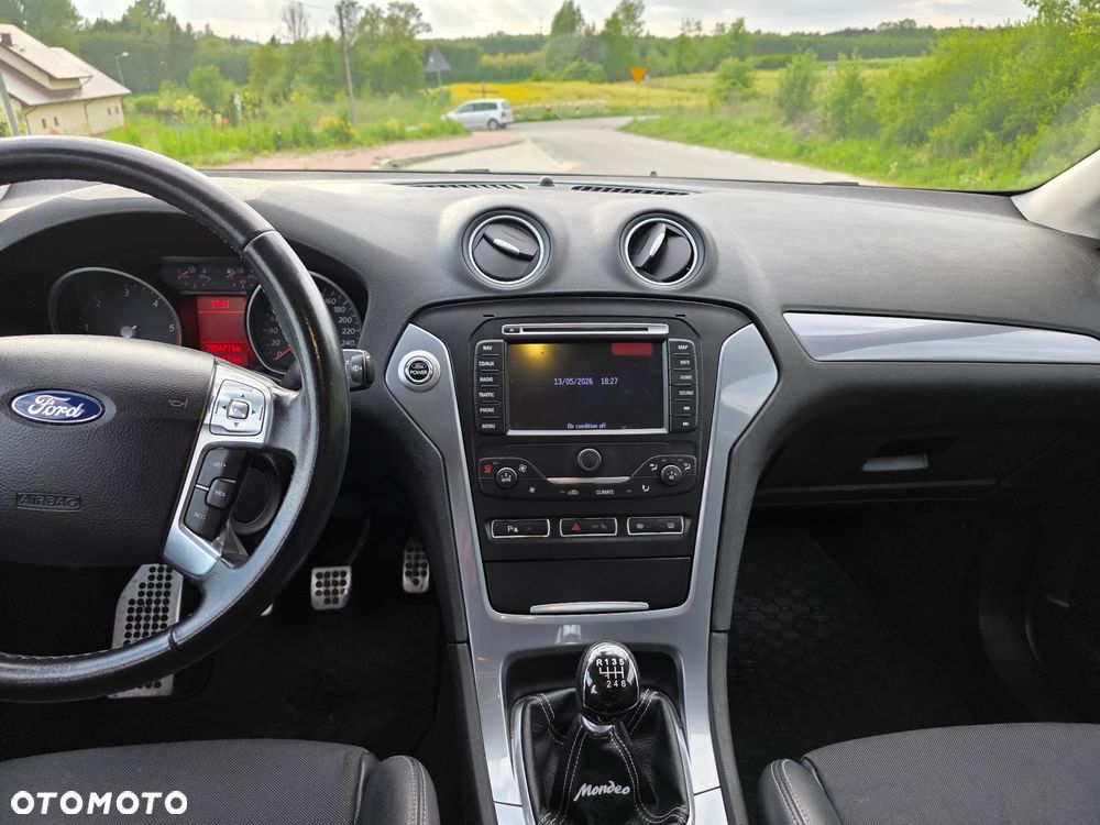Ford Mondeo 2.0 TDCi Champions Edition - 24