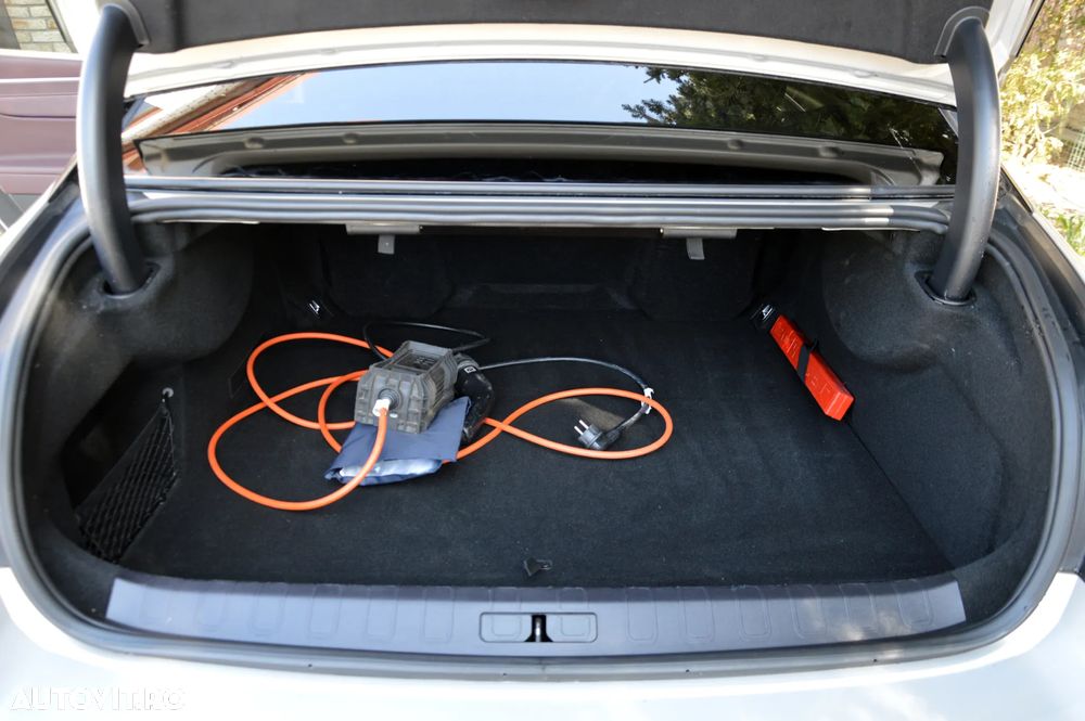 DS Automobiles DS 9 1.6 PHeV EAT8 Rivoli + - 10