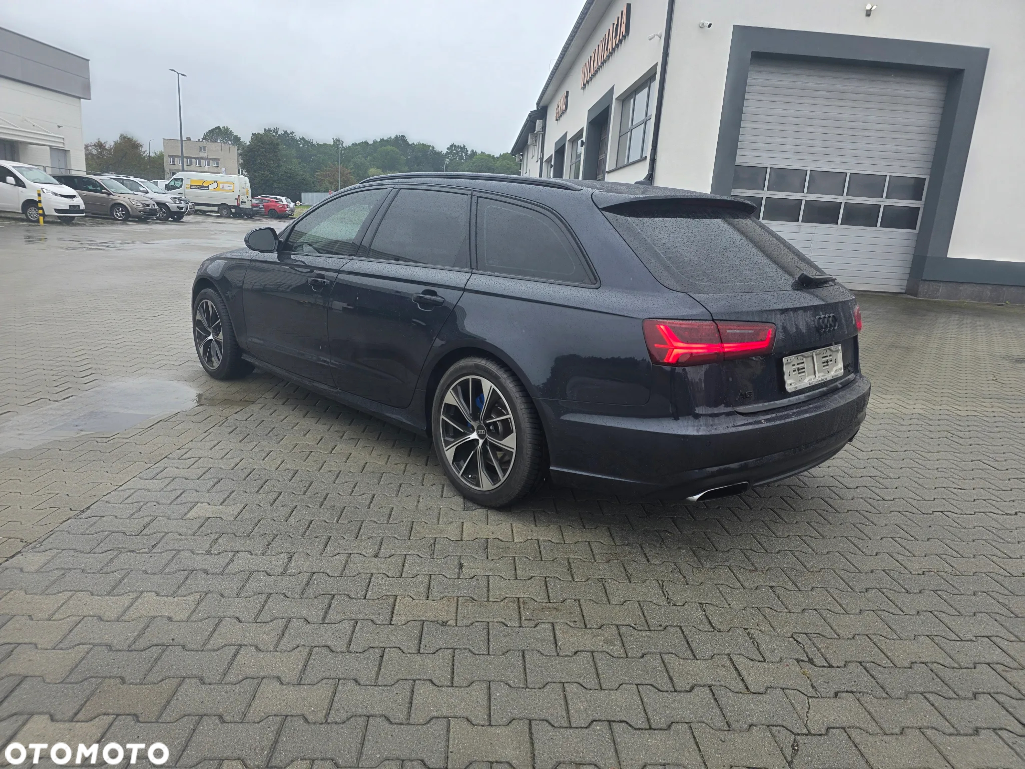 Audi A6 - 6