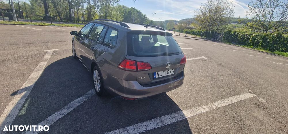 Volkswagen Golf 1.6 TDI BlueMotion Technology DSG Comfortline - 11