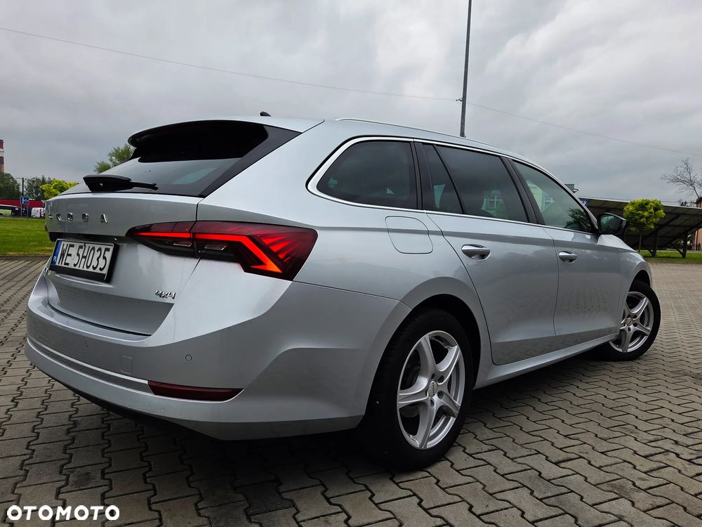 Skoda Octavia 2.0 TSI 4x4 Style DSG - 27