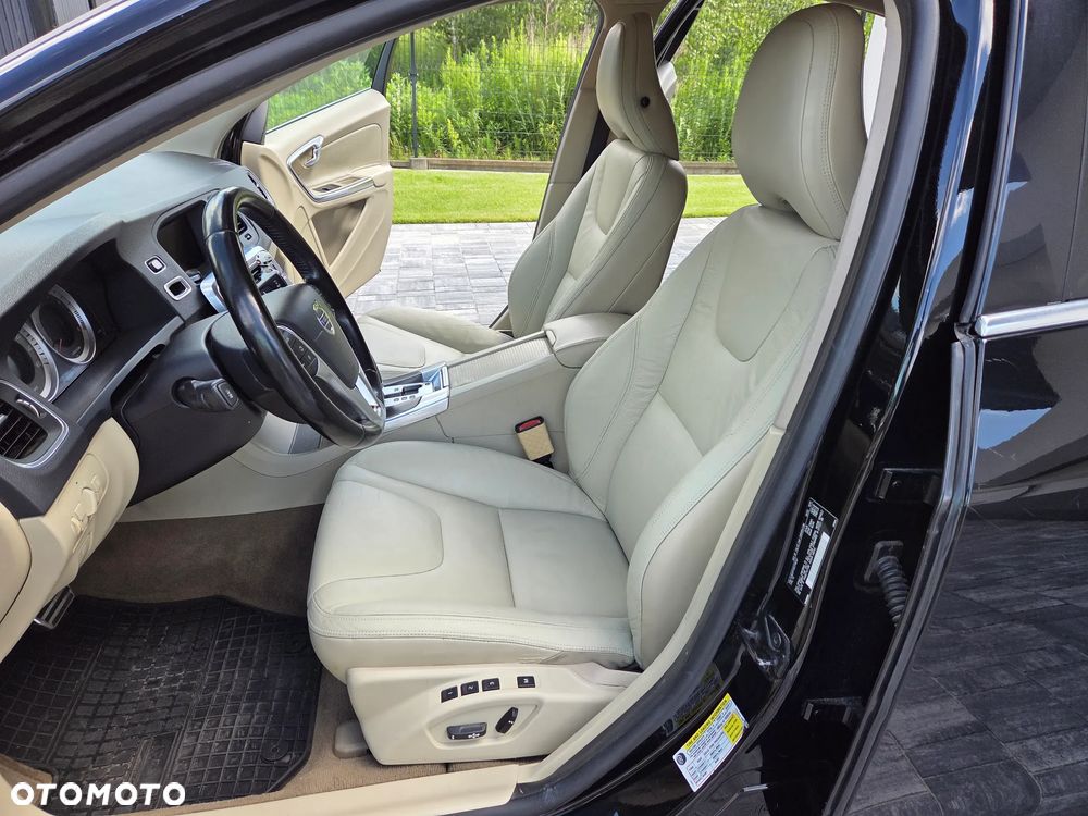 Volvo S60 - 31